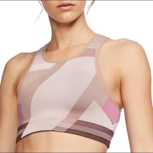 EUC Nike Icon Clash Sports Bra